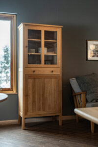 北の住まい設計社 Curio Cabinet / きたのすまいせっけいしゃ